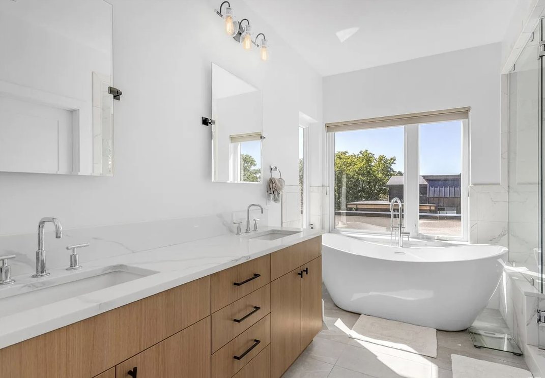 Renovar Construction custom home on Vrain St, Sloan's Lake, Denver, CO — photo 21