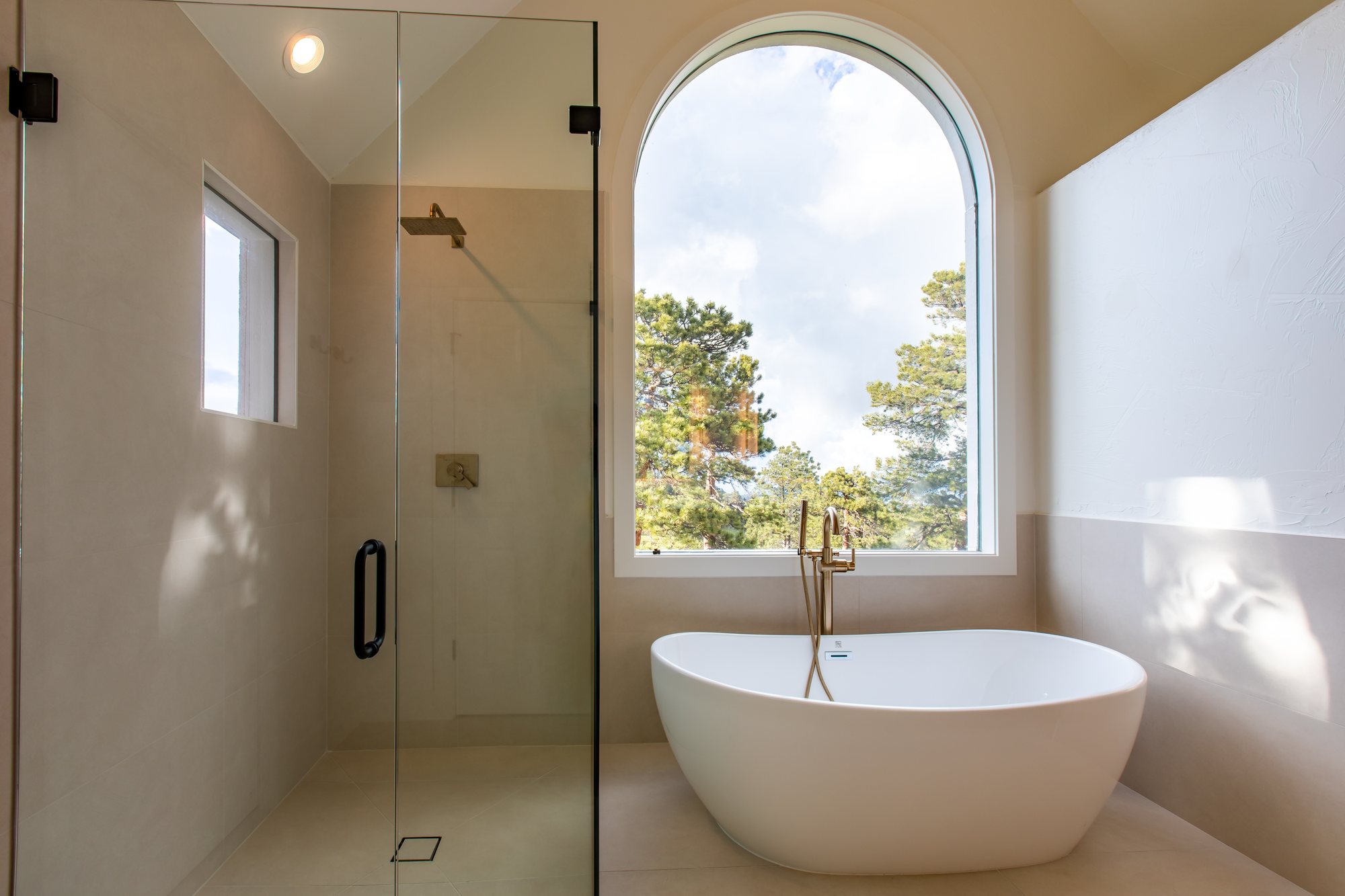 Renovar Construction remodel on Waynes Way, Colorado — photo 14