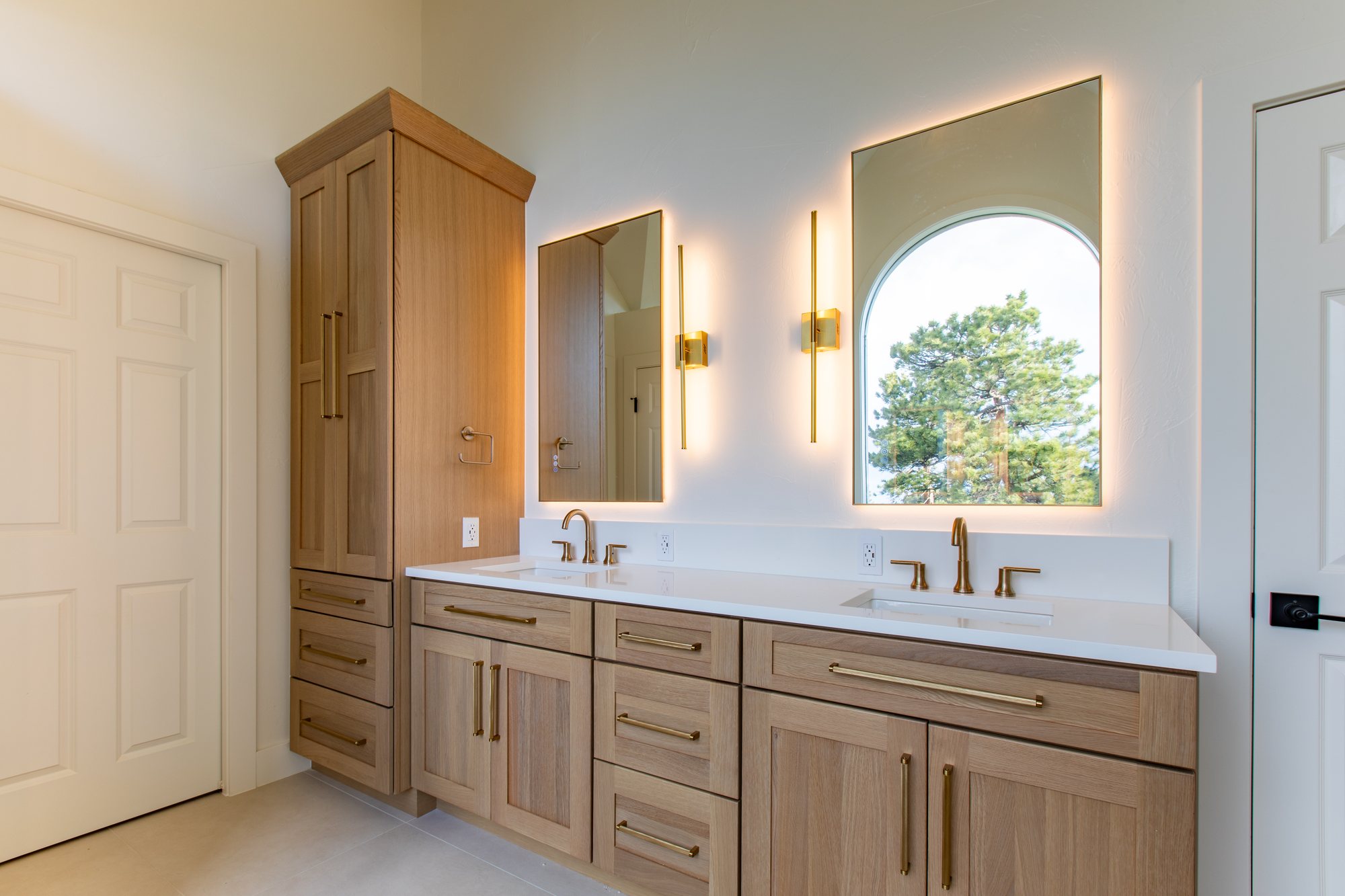 Renovar Construction remodel on Waynes Way, Colorado — photo 15
