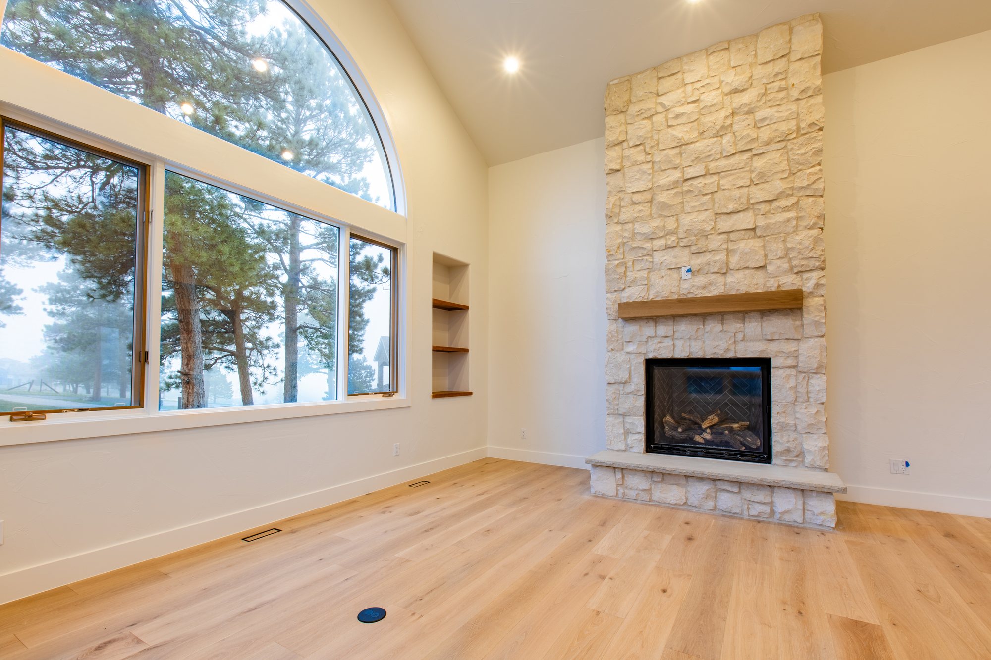 Renovar Construction remodel on Waynes Way, Colorado — photo 9