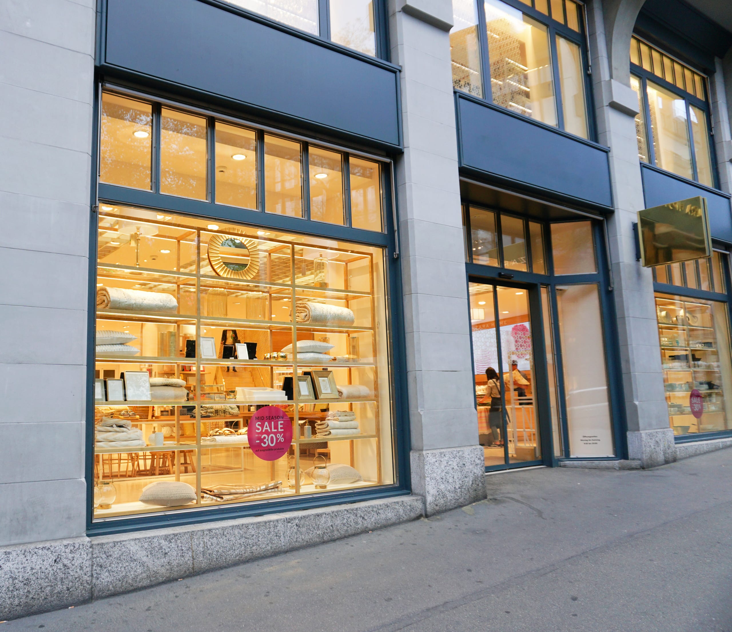 Retail Storefront — light commercial project by Renovar Construction
