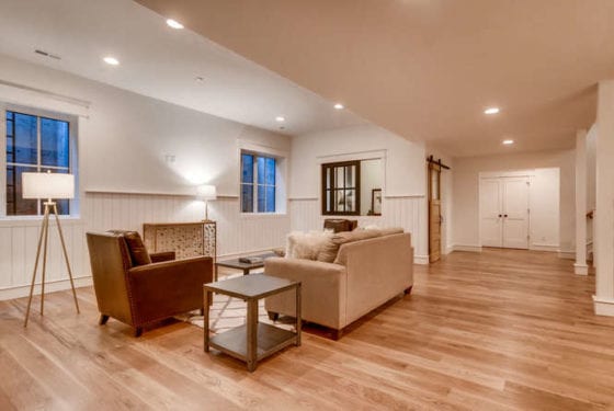 2170-S-Columbine-Denver-CO-small-051-66-Lower-Level-Family-Room-666x444-72dpi-1-560x375.jp