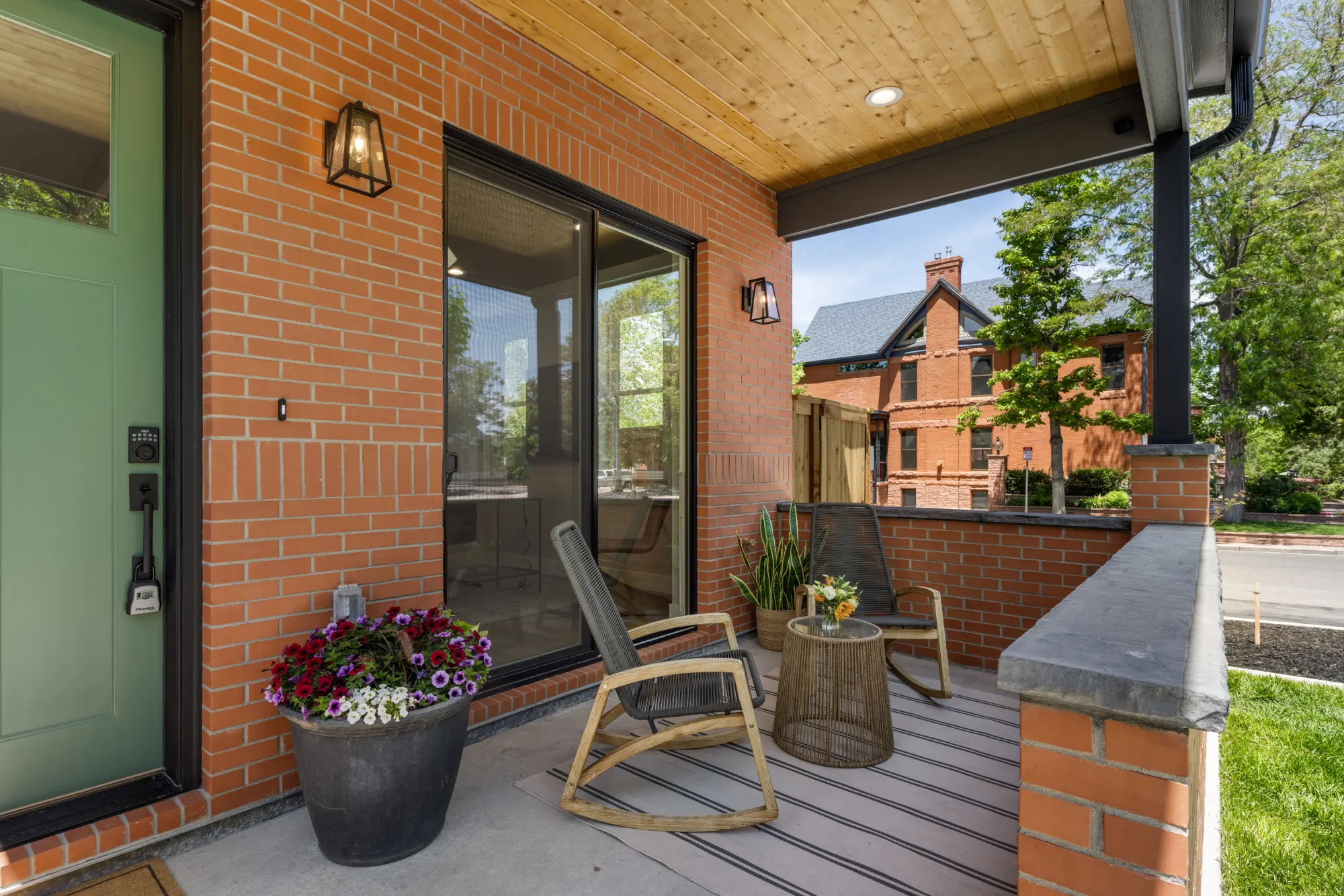 Renovar Construction custom home on N Emerson St, Denver, CO 80205 — photo 30